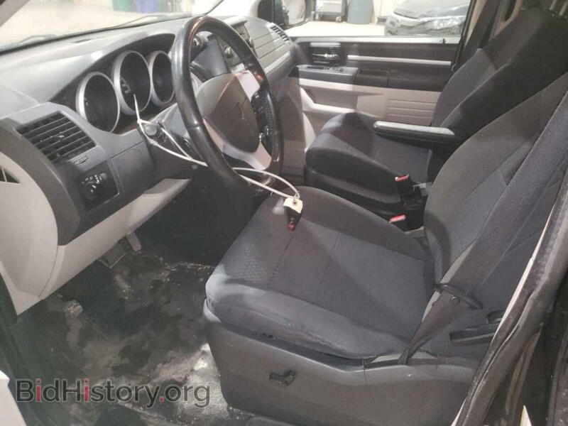 2010 Dodge CARAVAN (VIN 2D4RN4DE2AR160008) — photo 7 of 13