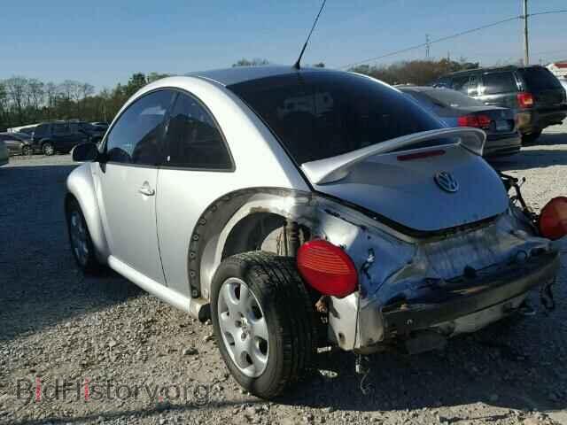 2002 VOLKSWAGEN BEETLE - VIN: 3VWCB21C52M408096 - Фото 3