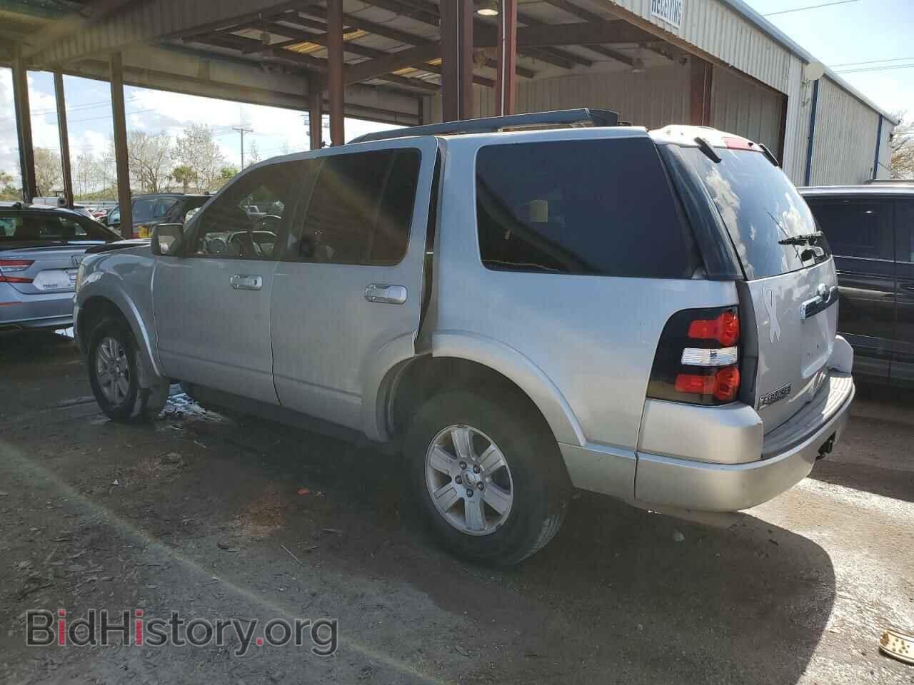 2010 FORD EXPLORER - VIN: 1FMEU6DE0AUA17292 - Фото 2