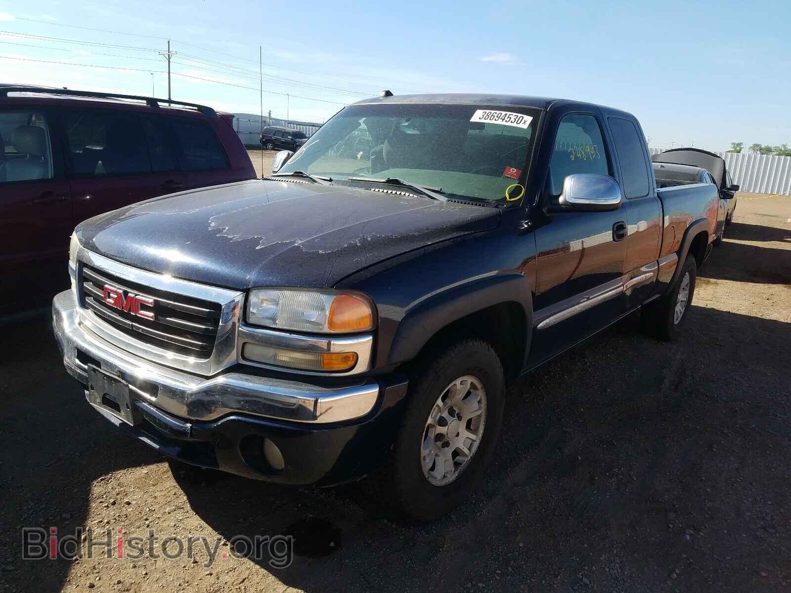 2005 GMC SIERRA - VIN: 1GTEK19B65E228783 - Фото 2