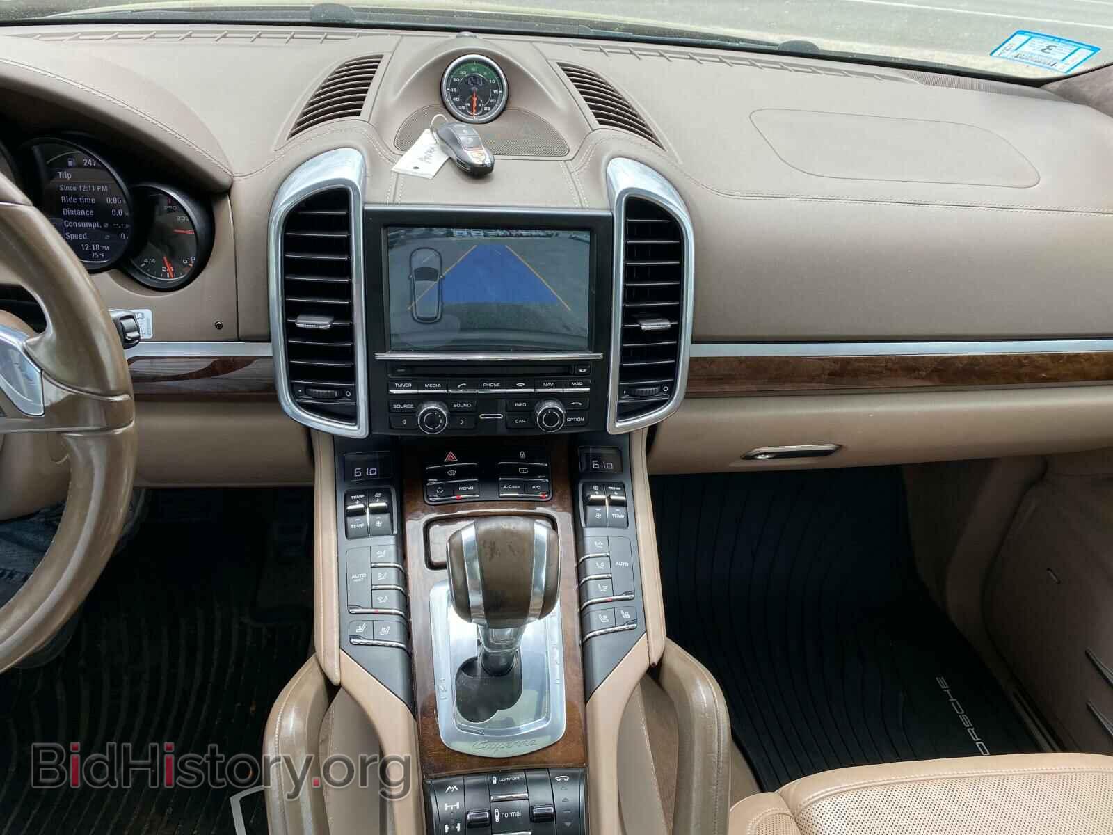 2013 PORSCHE CAYENNE - VIN: WP1AF2A20DLA35929 - Фото 9
