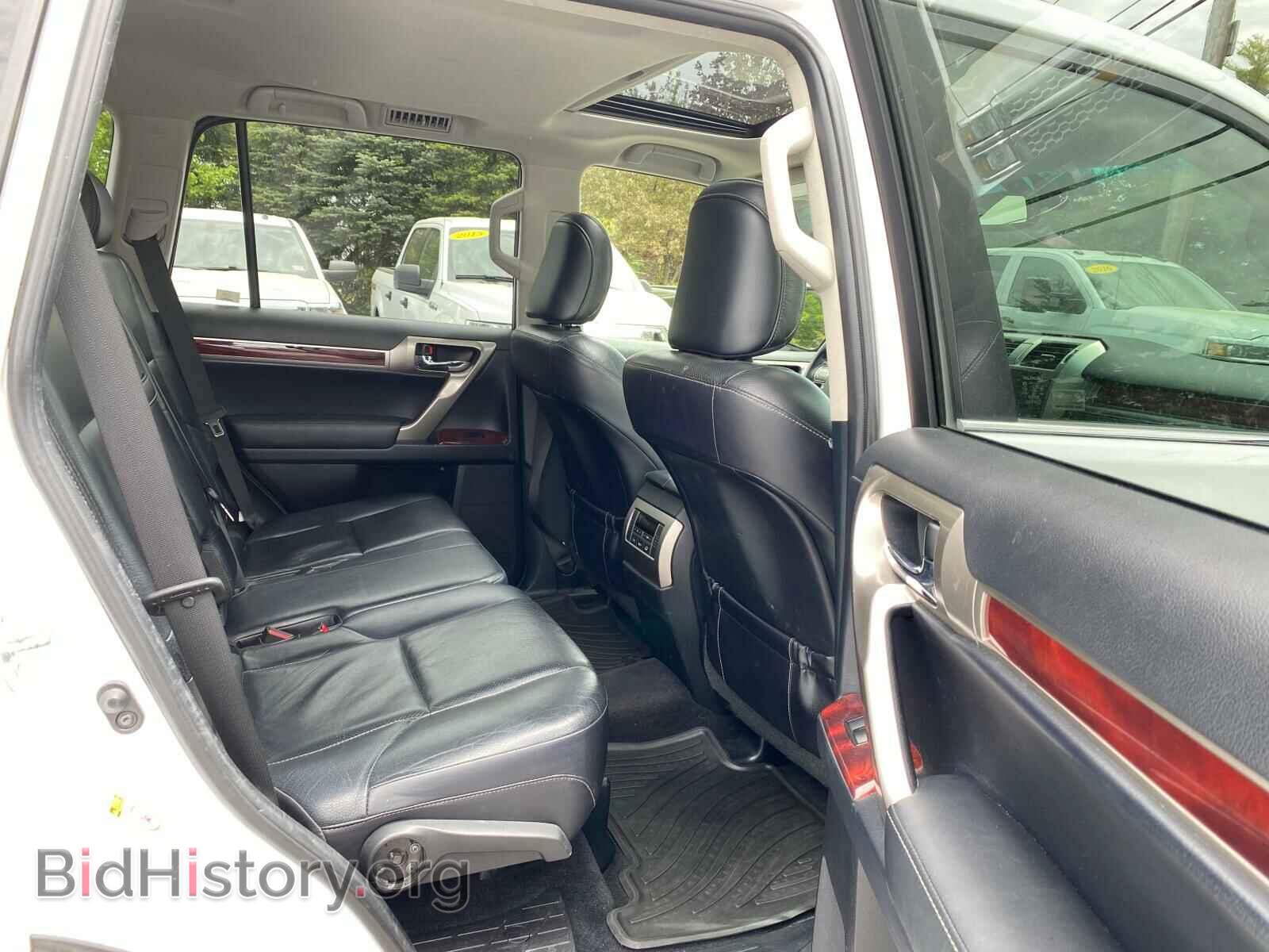 2012 LEXUS GX - VIN: JTJBM7FX0C5045910 - Фото 6