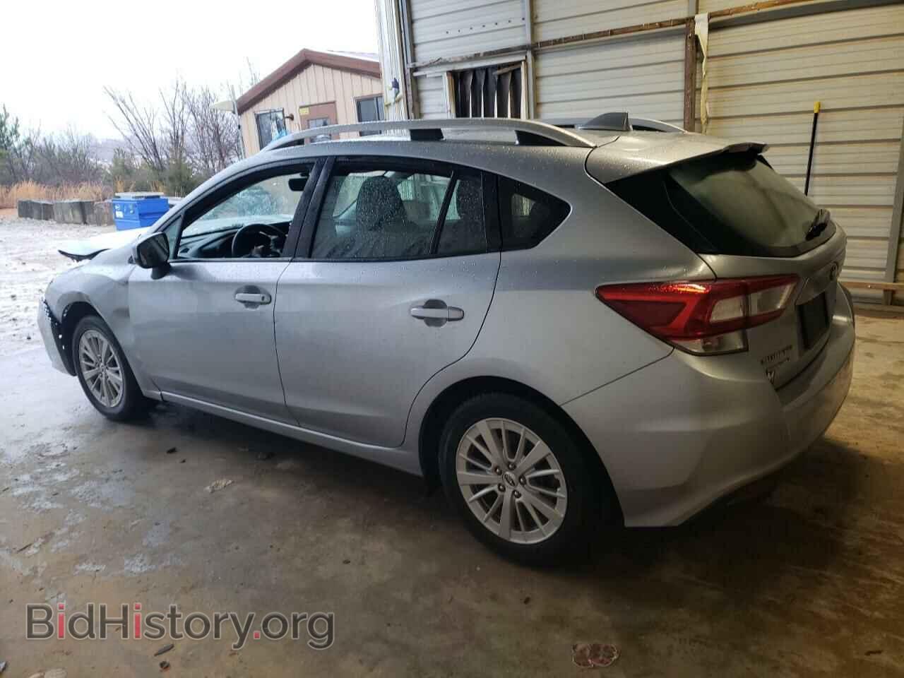2018 SUBARU IMPREZA - VIN: 4S3GTAB69J3701701 - Фото 2