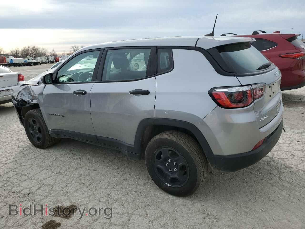 2019 JEEP COMPASS - VIN: 3C4NJDAB7KT639976 - Фото 2