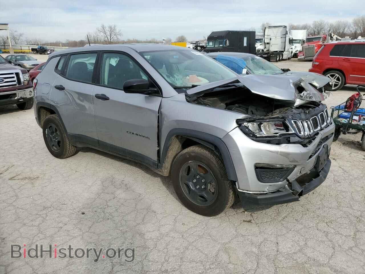 2019 JEEP COMPASS - VIN: 3C4NJDAB7KT639976 - Фото 4