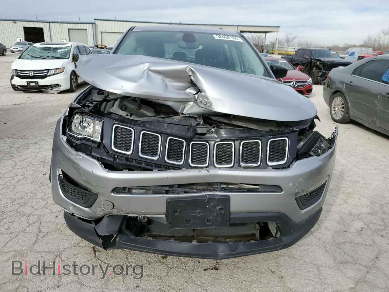 2019 JEEP COMPASS - VIN: 3C4NJDAB7KT639976 - Фото 5