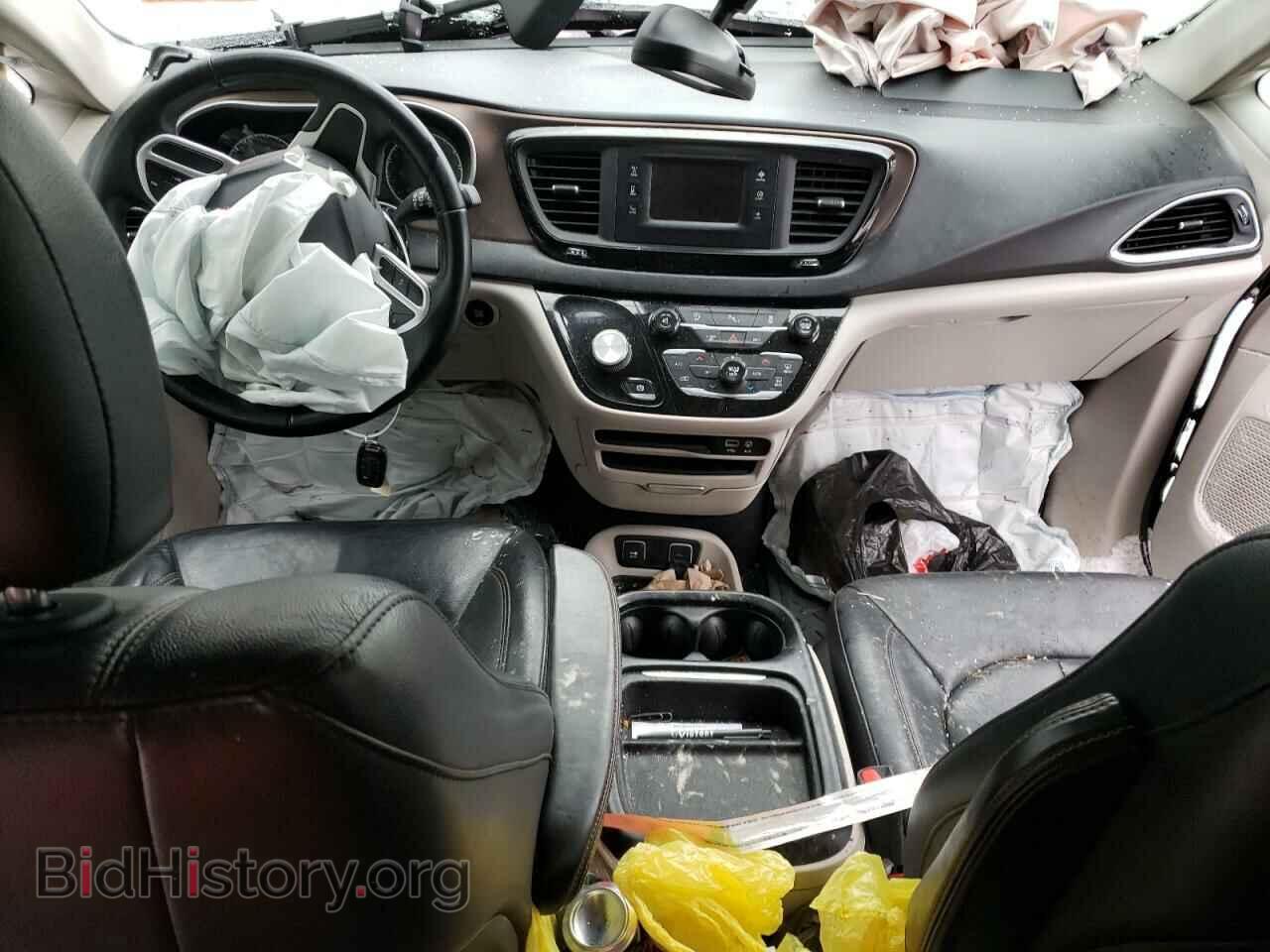 2017 CHRYSLER PACIFICA - VIN: 2C4RC1BG2HR762472 - Photo 8