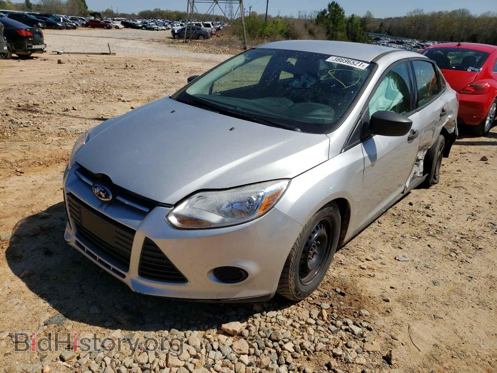 2013 FORD FOCUS - VIN: 1FADP3E27DL141683 - Photo 2