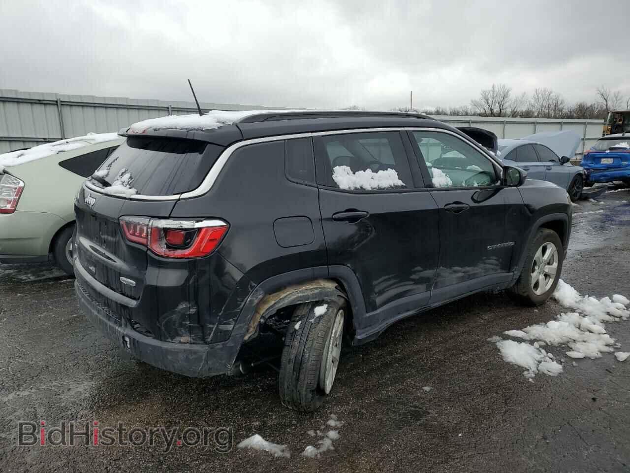 2018 JEEP COMPASS - VIN: 3C4NJDBB3JT313945 - Фото 3