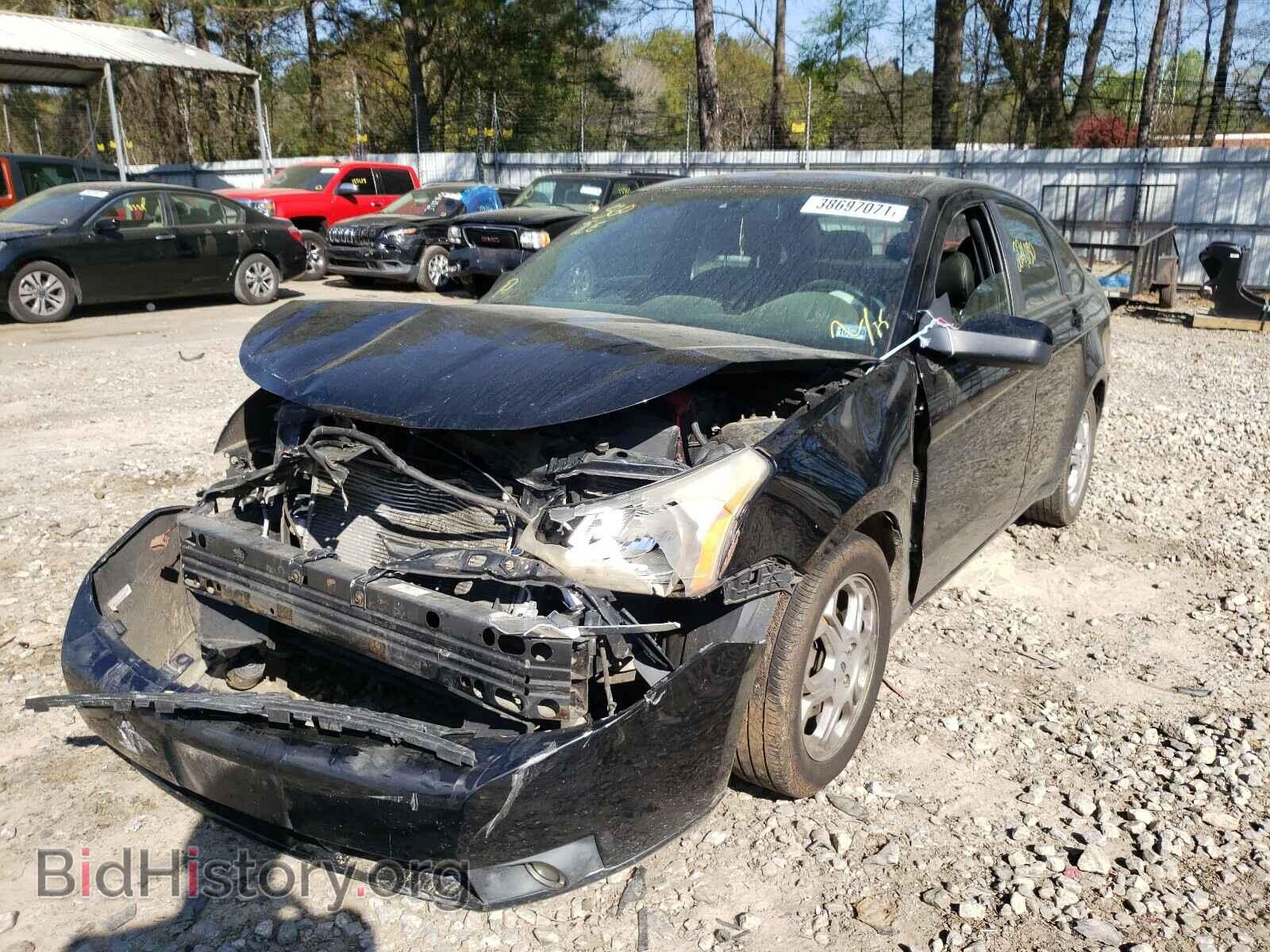 2009 FORD FOCUS - VIN: 1FAHP36N89W267017 - Фото 2