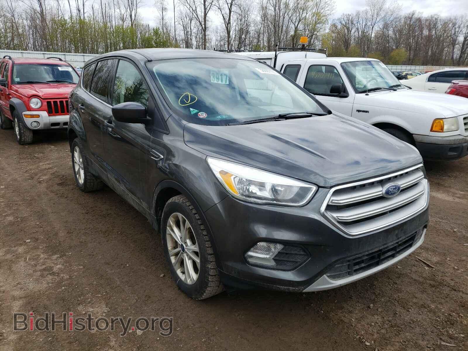 Фотография 1FMCU0GD3HUC81818 - FORD ESCAPE 2017