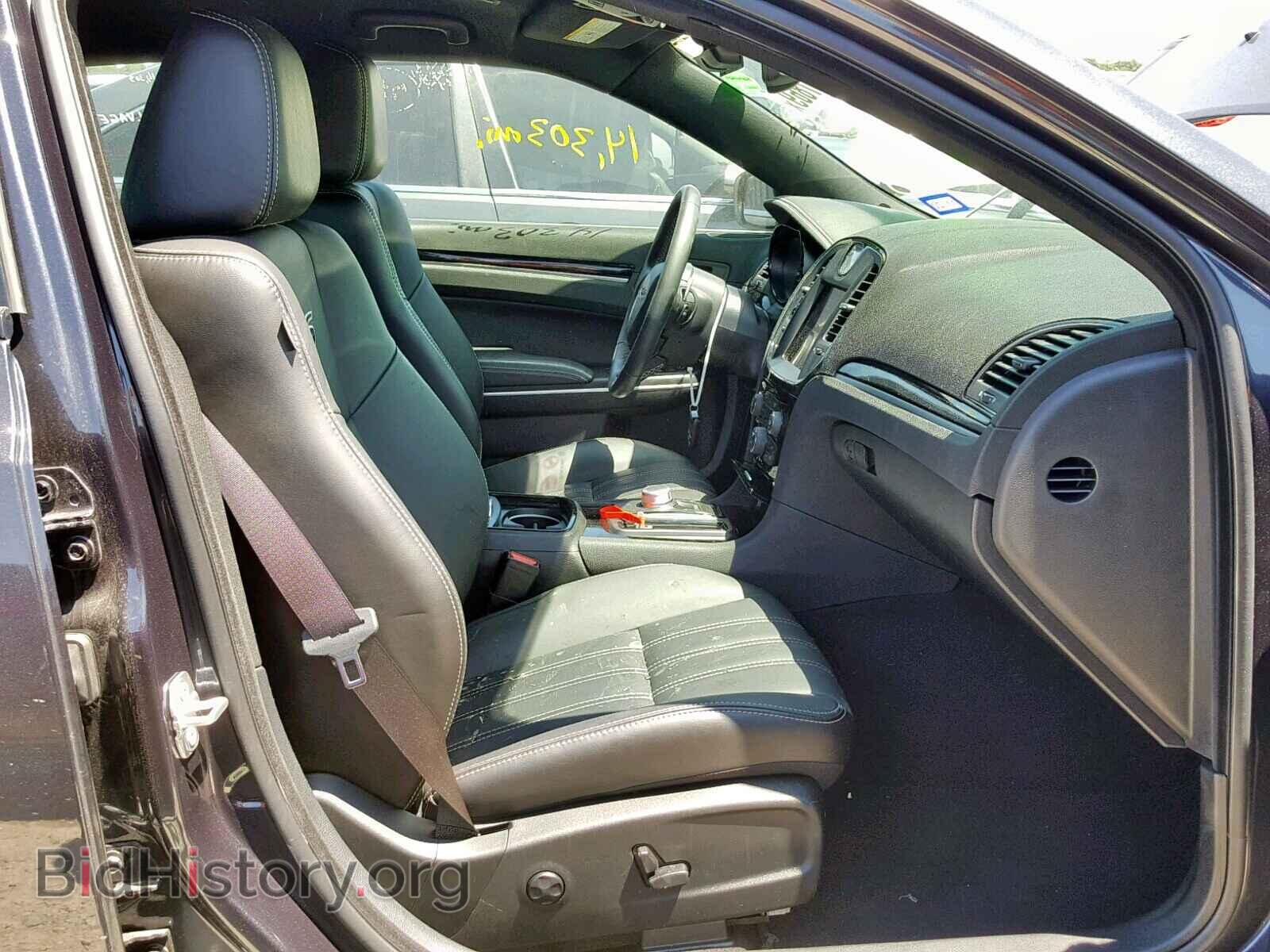 2019 CHRYSLER 300 - VIN: 2C3CCABGXKH559577 - Фото 5