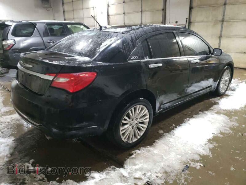 2013 Chrysler 200 (VIN 1C3CCBCG7DN771979) — фото 3 из 12