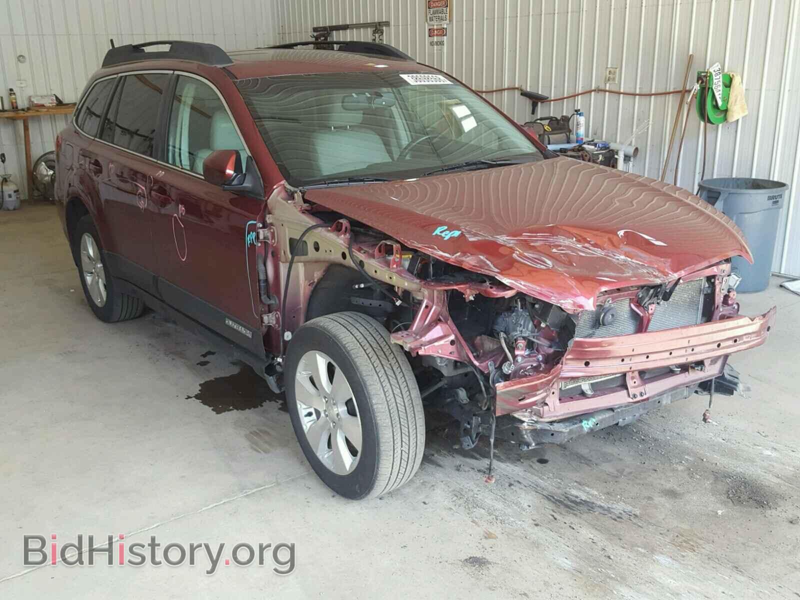 Photo 4S4BRDLC7B2365211 - SUBARU OUTBACK 2011