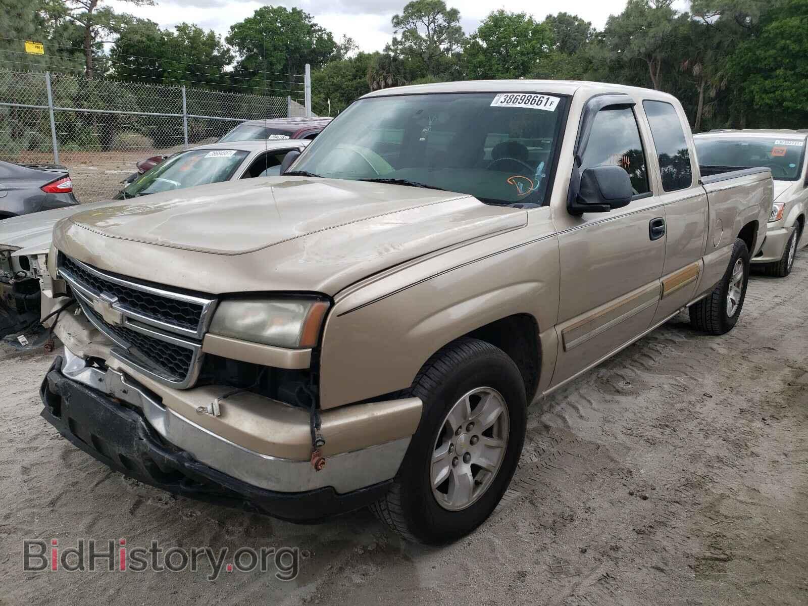 2006 CHEVROLET SILVERADO - VIN: 2GCEC19V361113889 - Фото 2