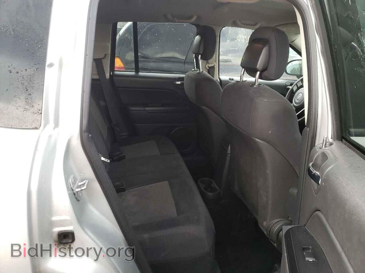 2011 JEEP COMPASS - VIN: 1J4NT1FA5BD190323 - Photo 6