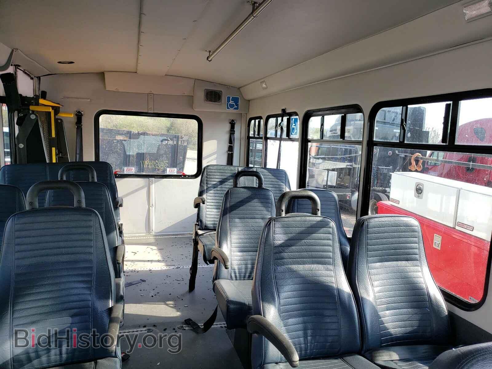 2017 FORD ECONOLINE - VIN: 1FDEE3FS6HDC33639 - Photo 6