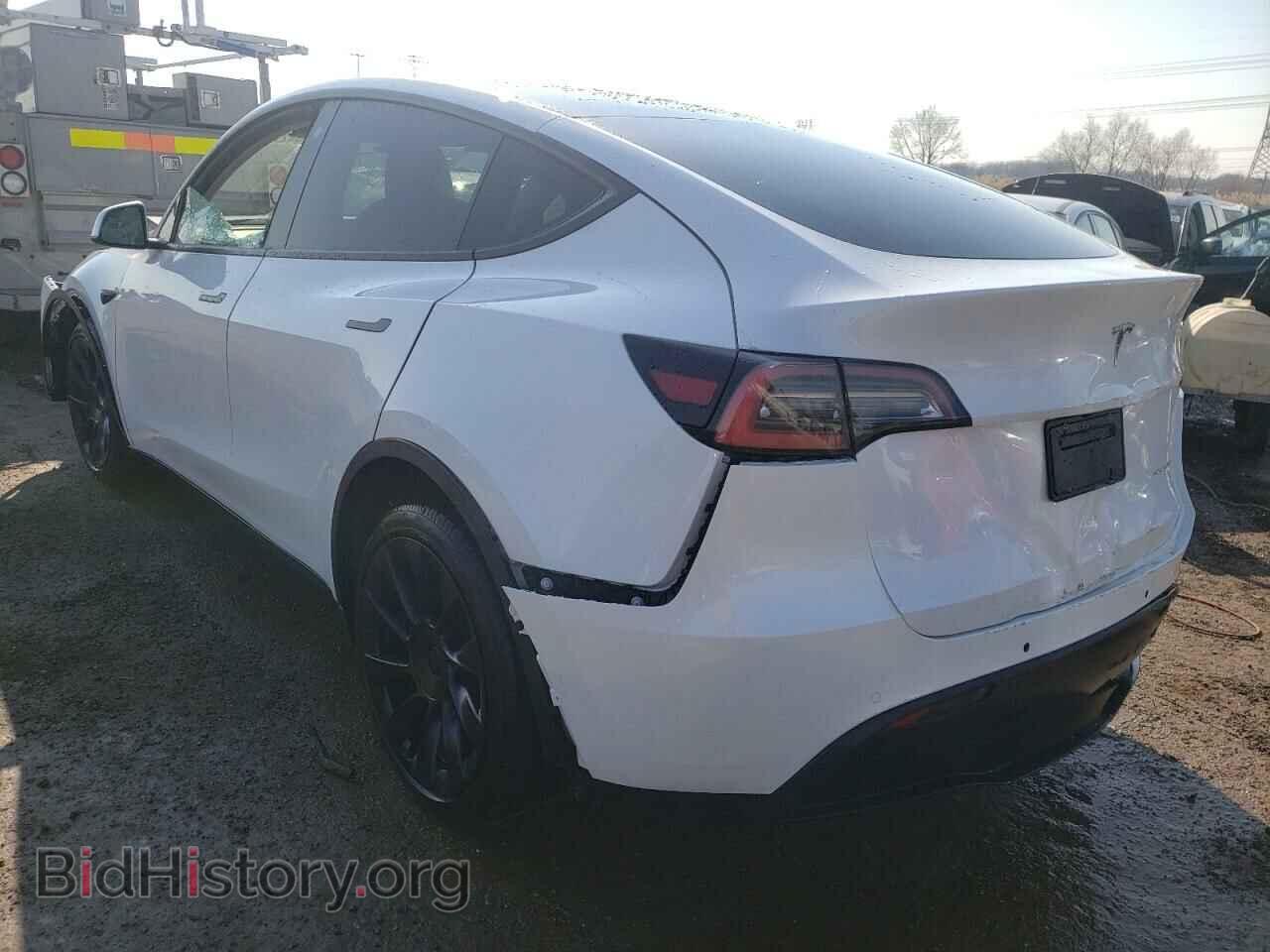 2021 TESLA MODEL Y - VIN: 5YJYGDEE3MF100286 - Фото 3