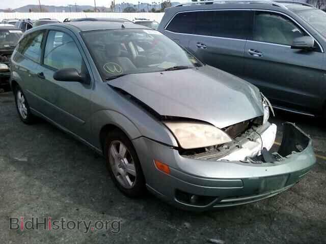 Photo 3FAFP31NX5R109273 - FORD FOCUS 2005