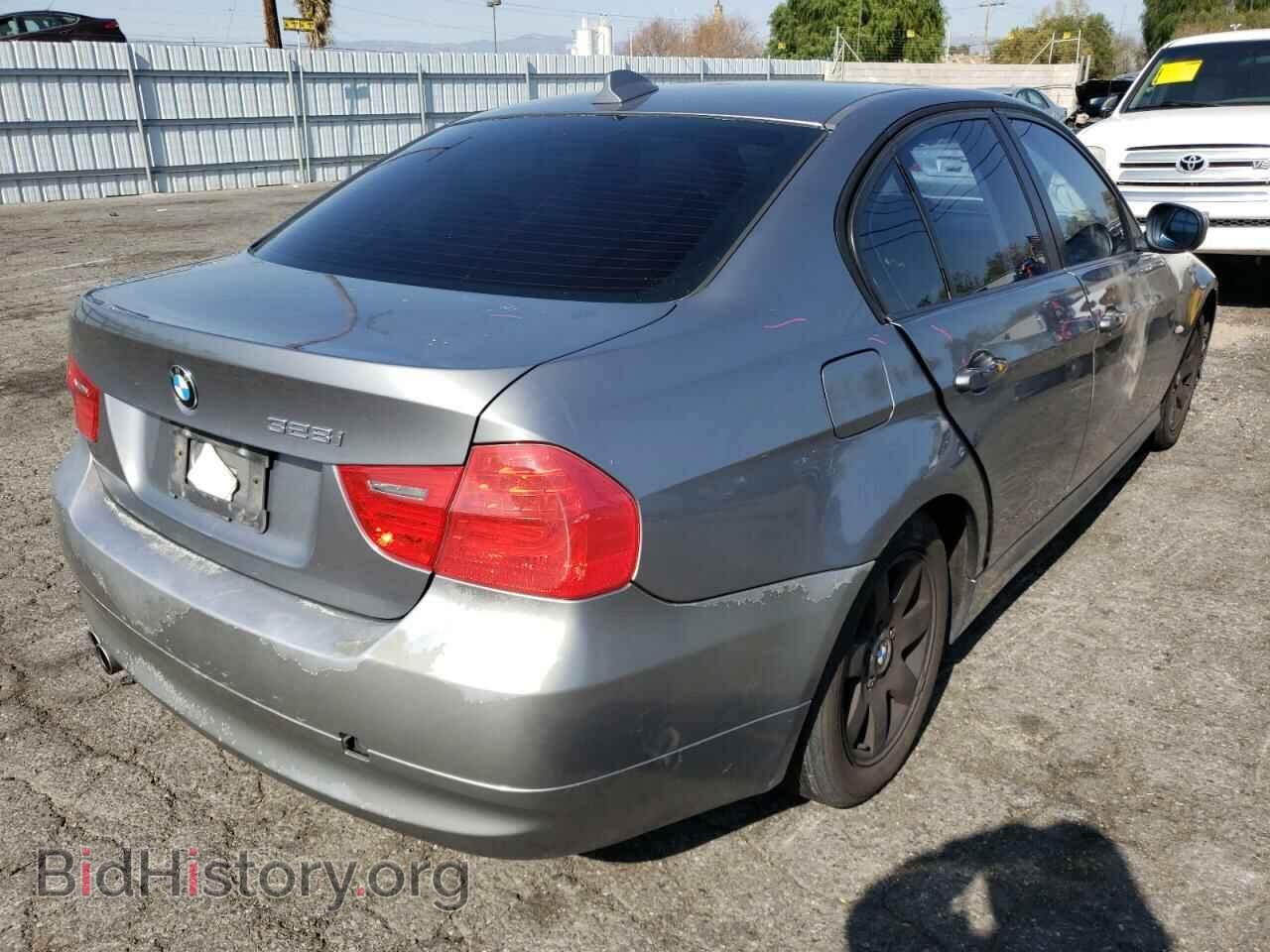 2009 BMW 3 SERIES - VIN: WBAPH53569A436528 - Фото 4