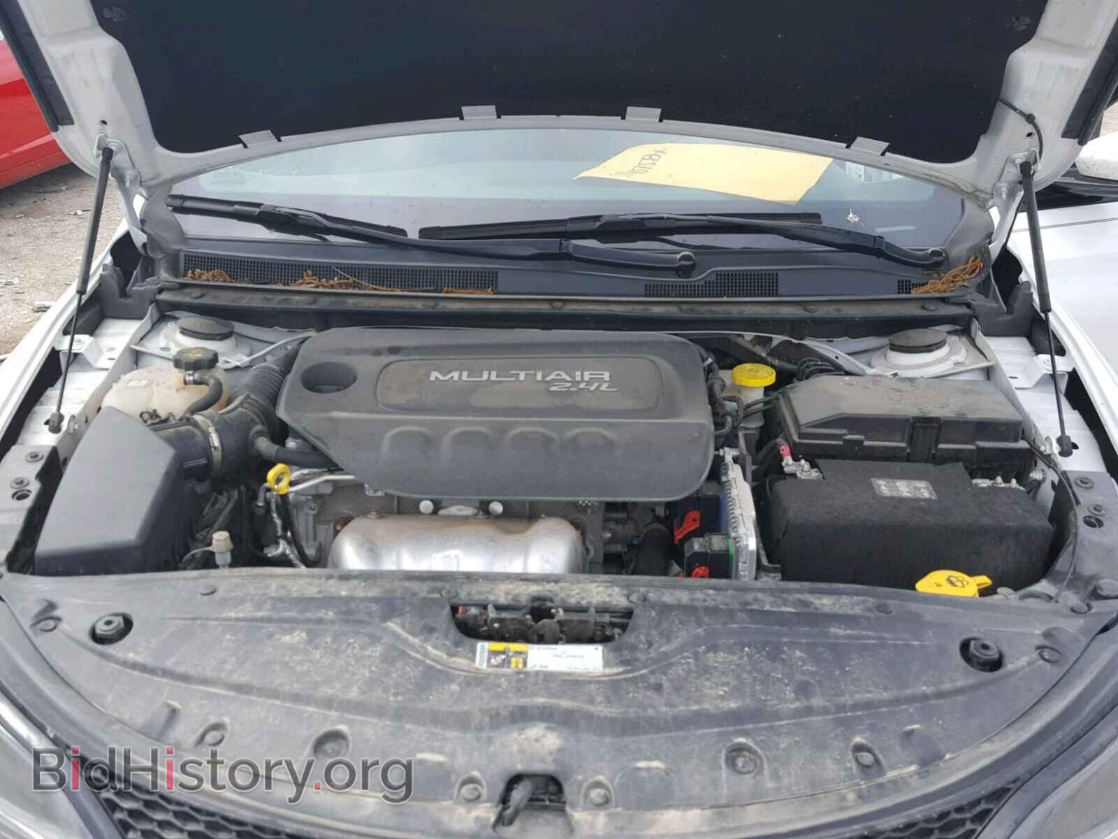 2015 CHRYSLER 200 - VIN: 1C3CCCBBXFN646974 - Фото 7