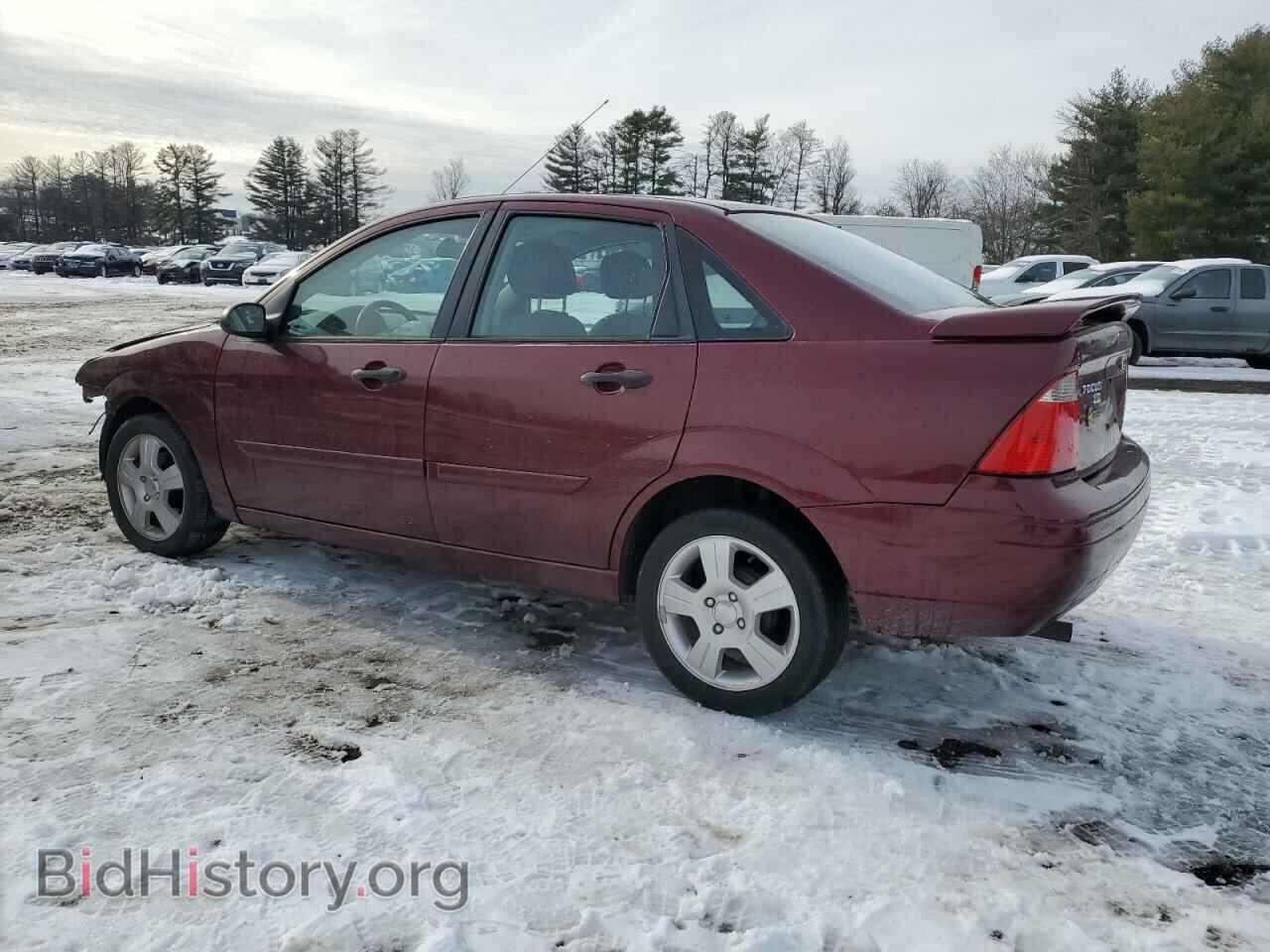 2007 FORD FOCUS - VIN: 1FAHP34N77W290322 - Фото 2