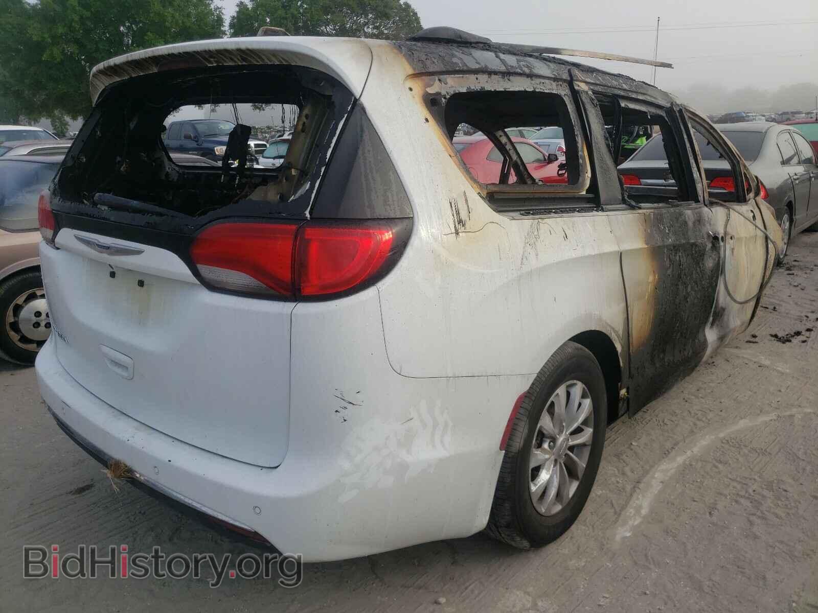 2019 CHRYSLER PACIFICA - VIN: 2C4RC1BG8KR746428 - Фото 4