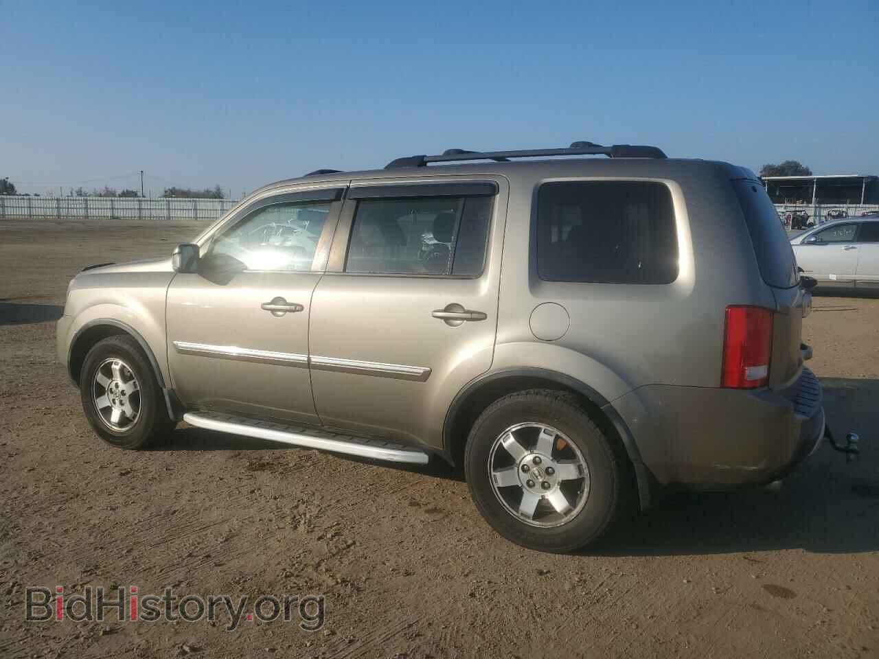 2011 HONDA PILOT - VIN: 5FNYF4H94BB072013 - Photo 2