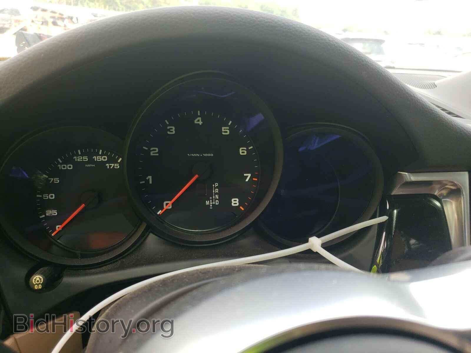 2020 PORSCHE MACAN - VIN: WP1AA2A59LLB01563 - Photo 8