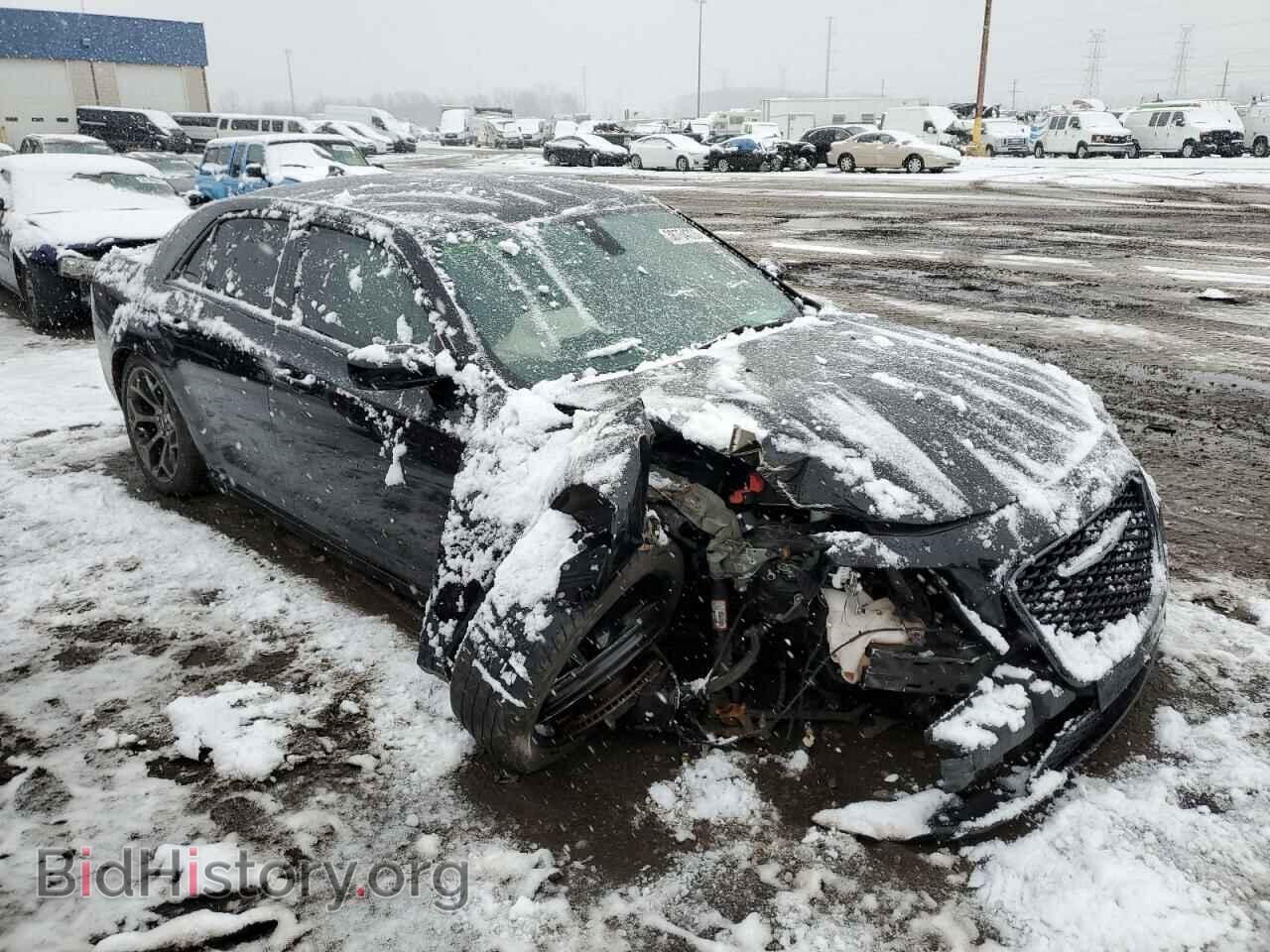 2017 CHRYSLER 300 - VIN: 2C3CCABG7HH538632 - Фото 4