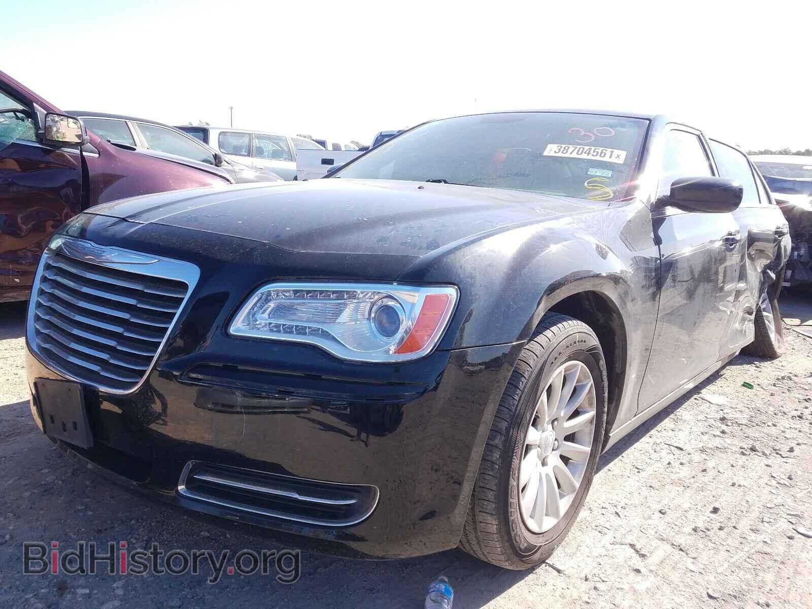 2014 CHRYSLER 300 - VIN: 2C3CCAAG6EH214293 - Фото 2