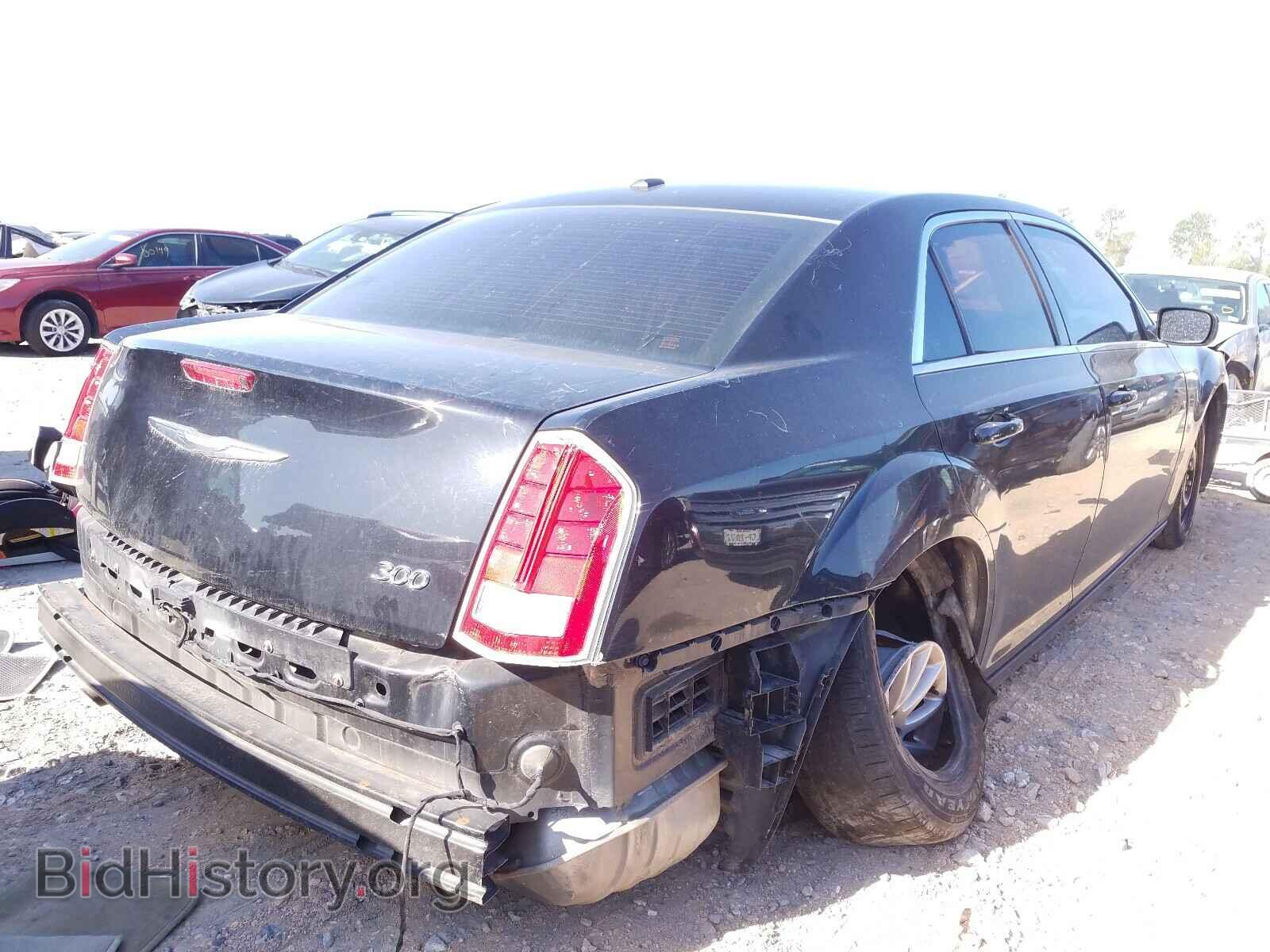2014 CHRYSLER 300 - VIN: 2C3CCAAG6EH214293 - Фото 4