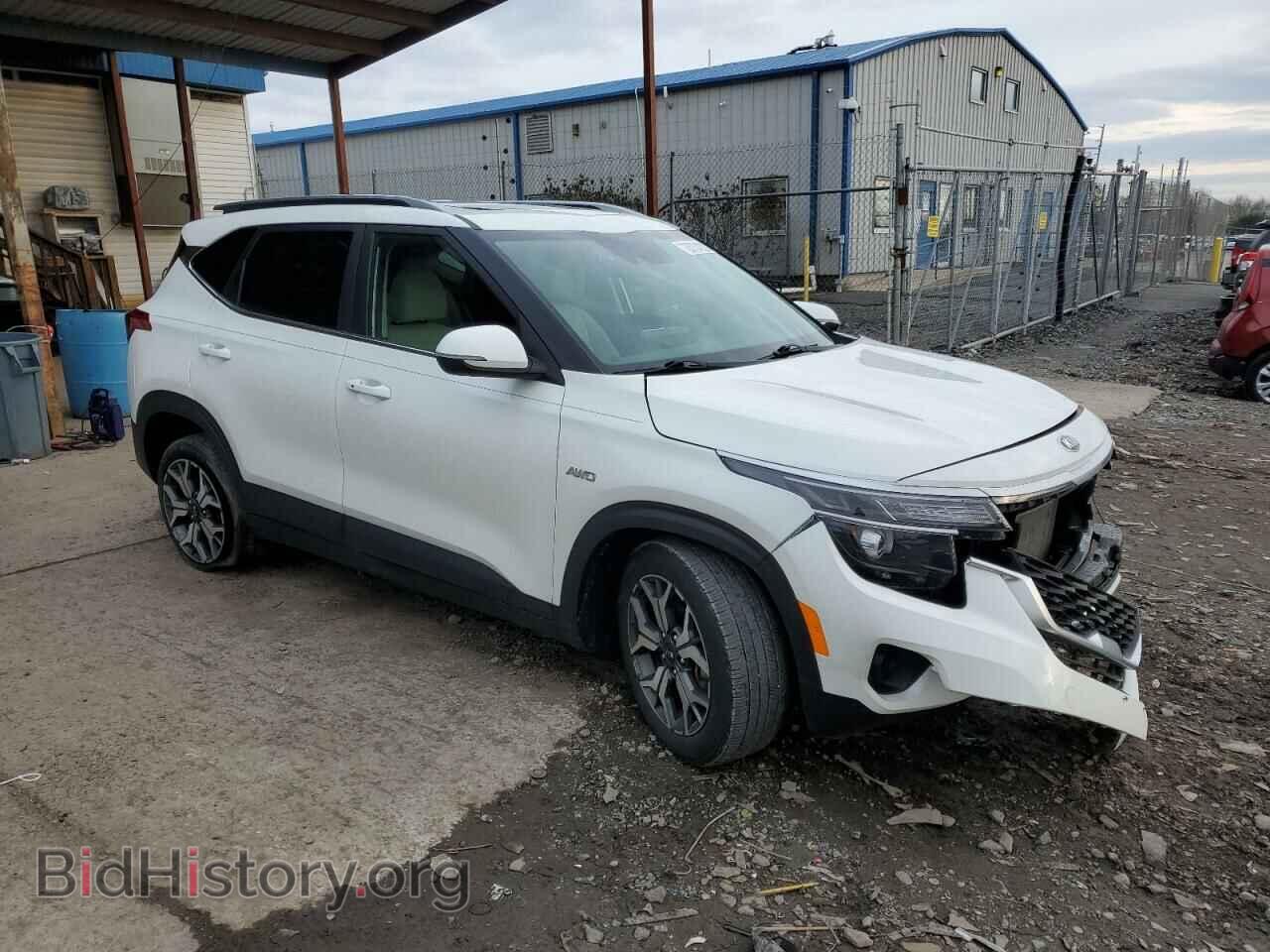 2021 KIA SELTOS - VIN: KNDERCAA0M7120821 - Фото 4