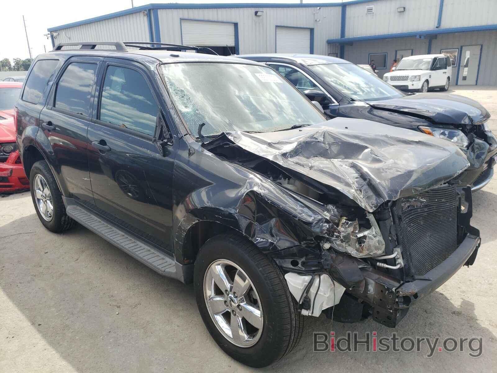 Photo 1FMCU0D73BKA25616 - FORD ESCAPE 2011