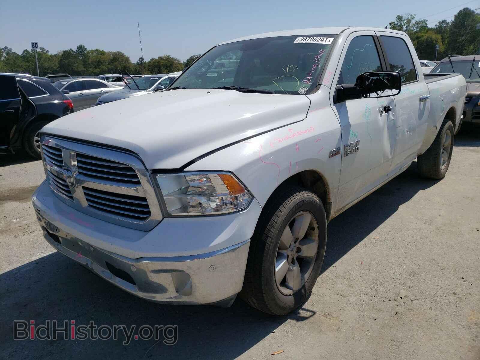 2017 RAM 1500 - VIN: 1C6RR6TT2HS550152 - Photo 2