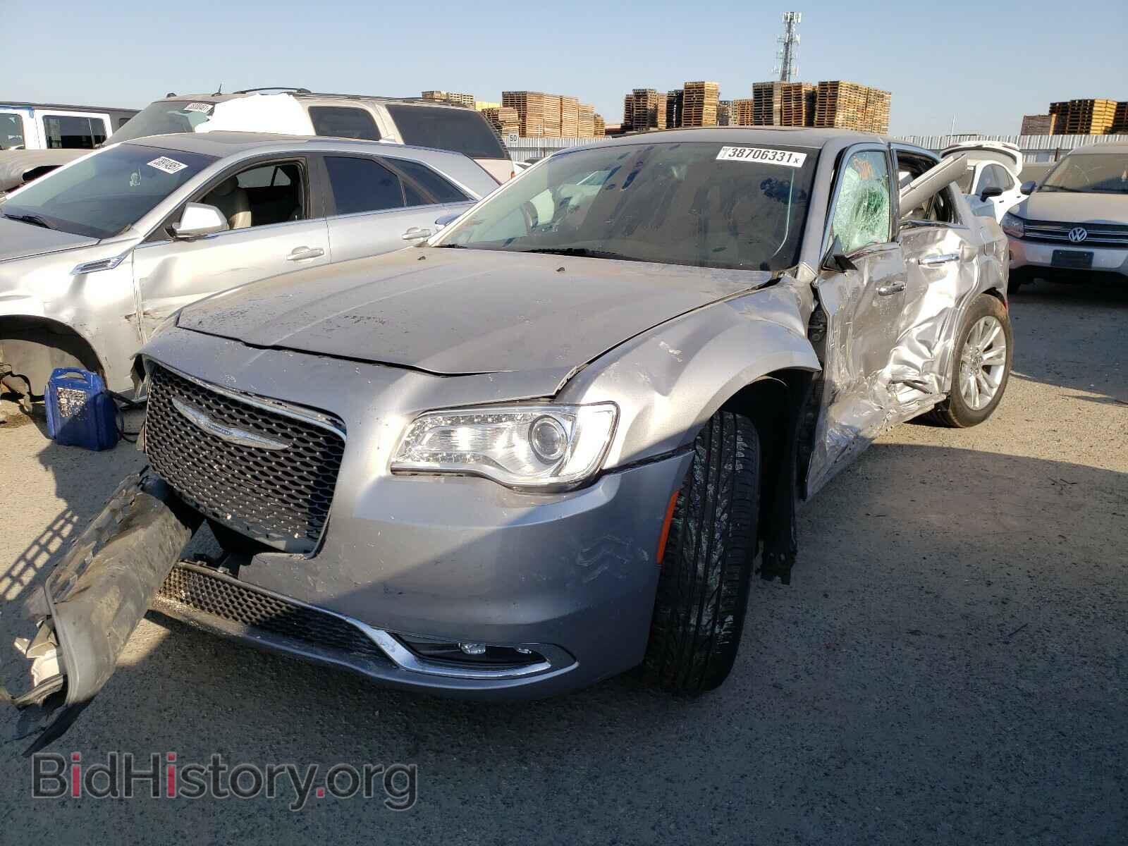 2016 CHRYSLER 300 - VIN: 2C3CCAEG2GH320057 - Фото 2