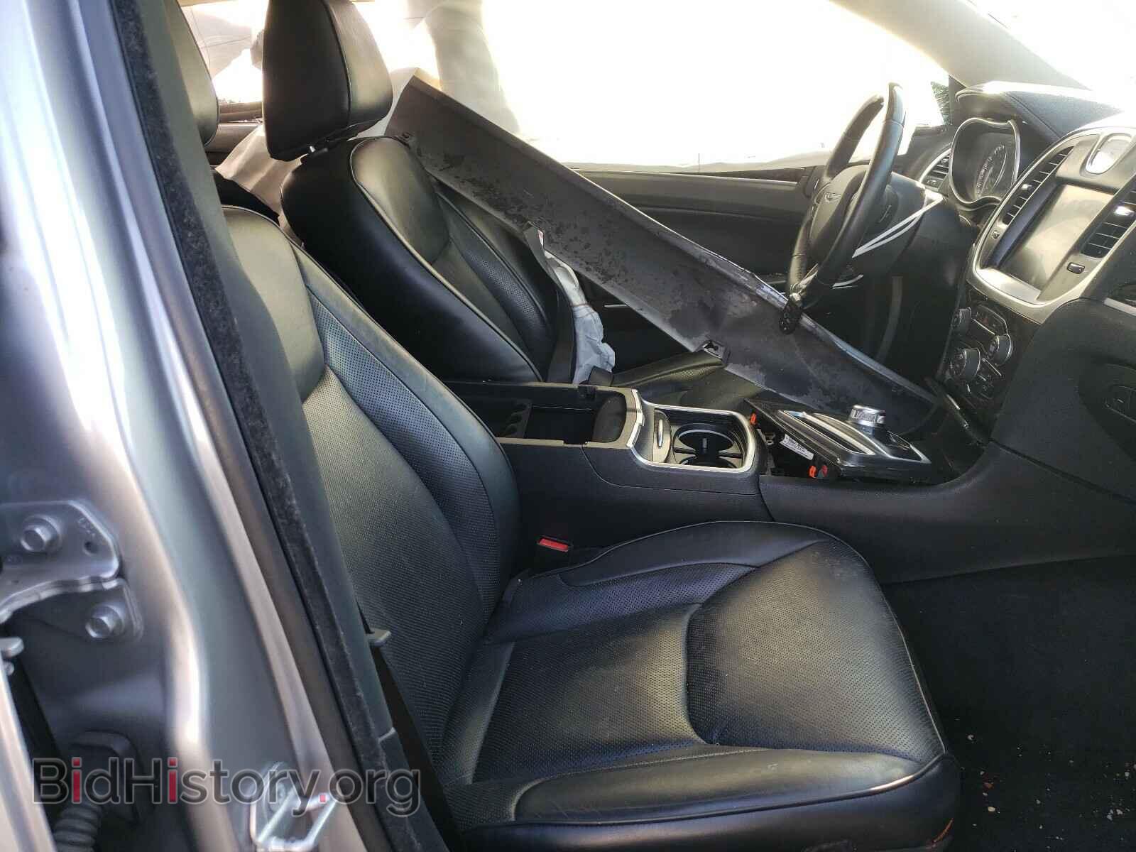 2016 CHRYSLER 300 - VIN: 2C3CCAEG2GH320057 - Фото 5