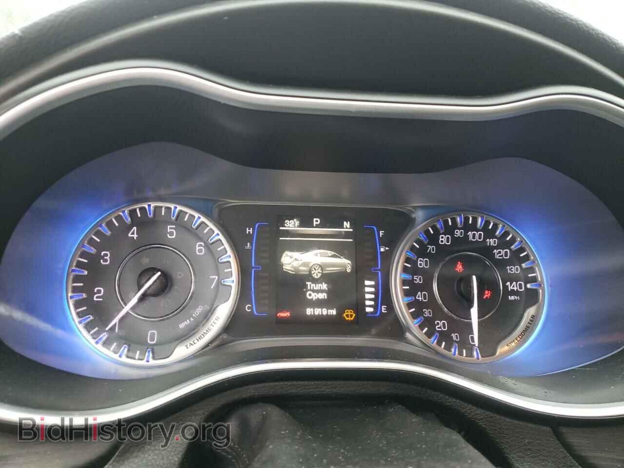 2015 CHRYSLER 200 - VIN: 1C3CCCAB0FN579125 - Фото 9
