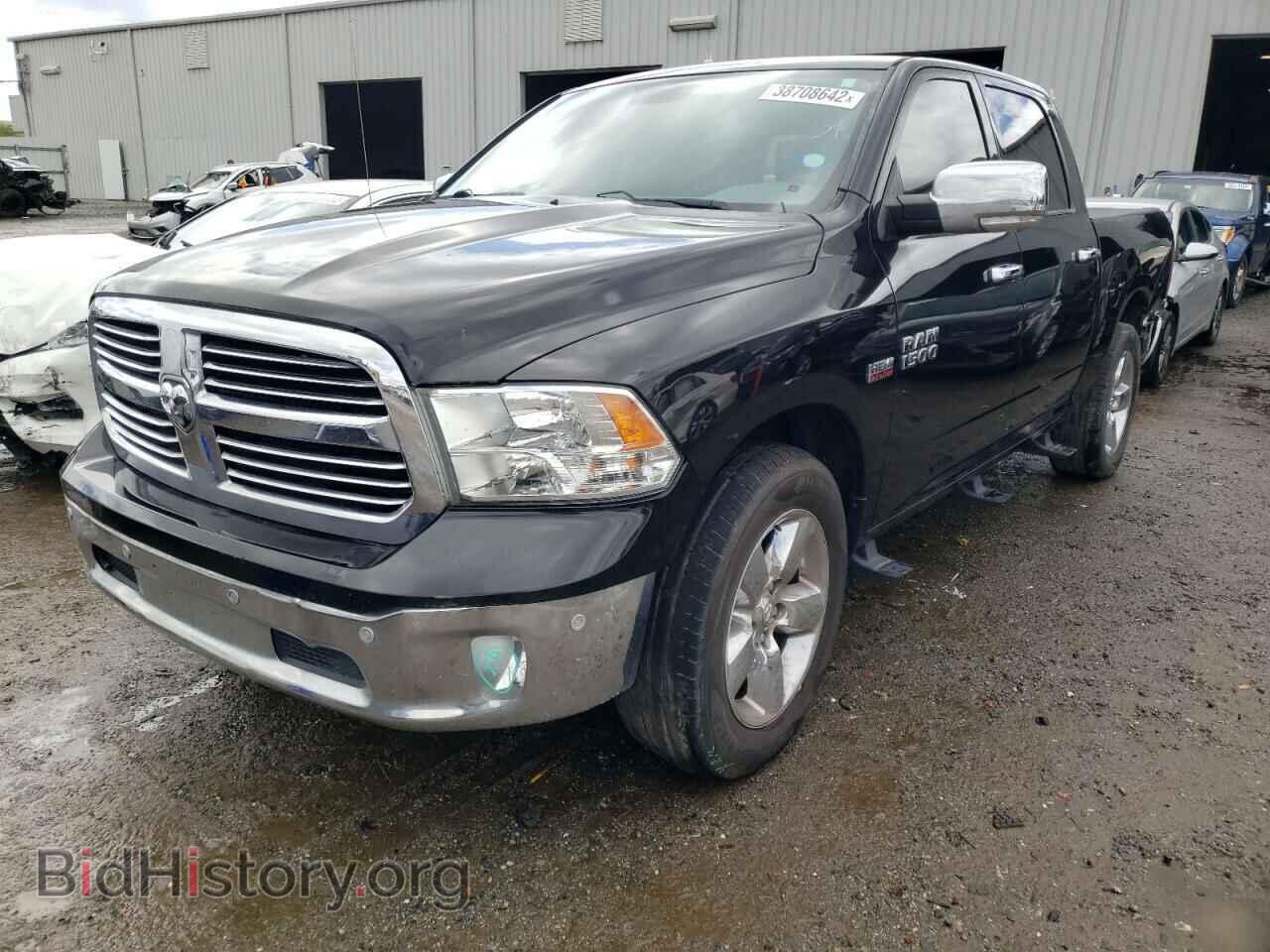 2016 RAM 1500 - VIN: 1C6RR6LT5GS221377 - Фото 2