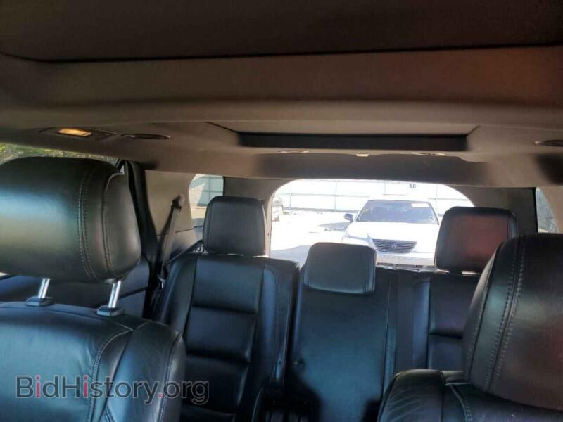 2011 Ford EXPLORER (VIN 1FMHK8D82BGA77972) — photo 10 of 13
