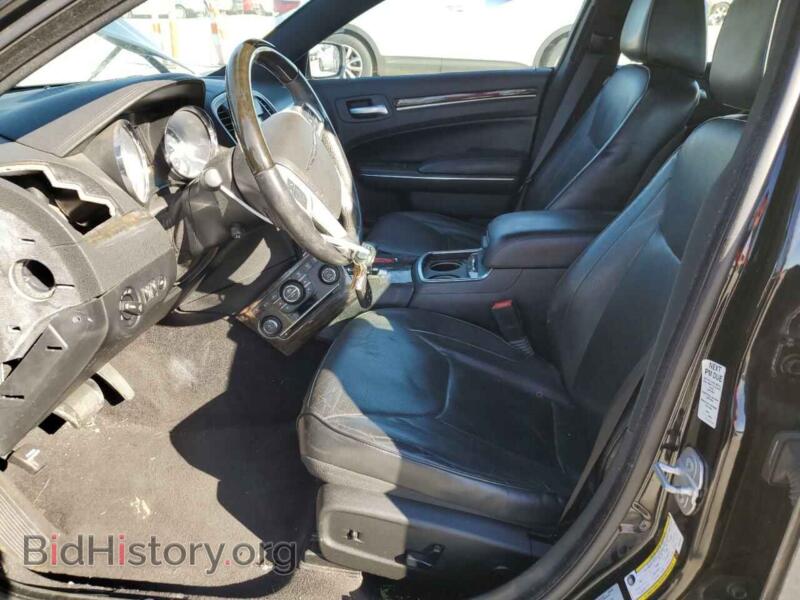 2014 Chrysler 300 (VIN 2C3CCAEG6EH375317) — photo 7 of 13