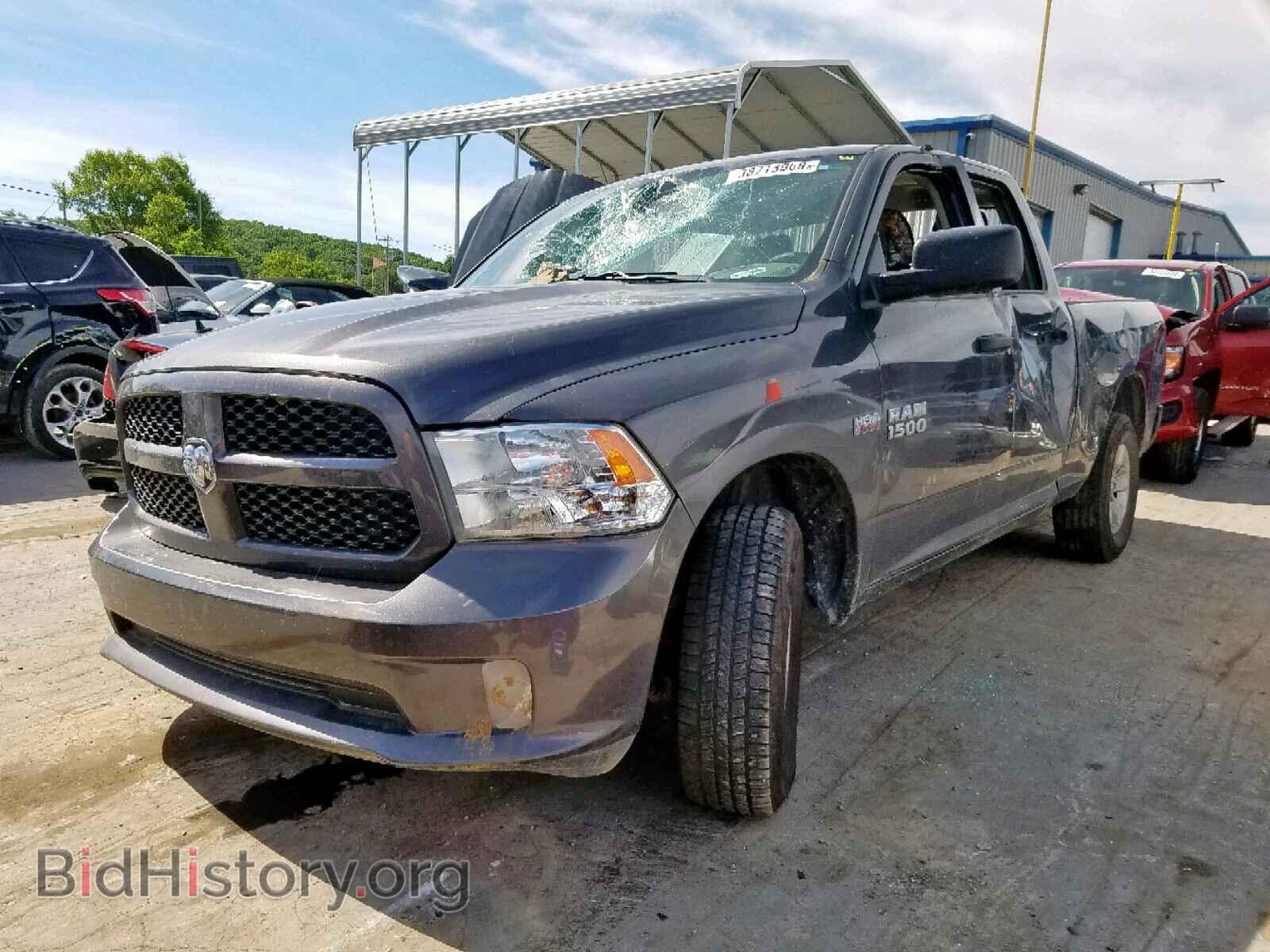 2018 RAM 1500 ST - VIN: 1C6RR7FT0JS186319 - Фото 2