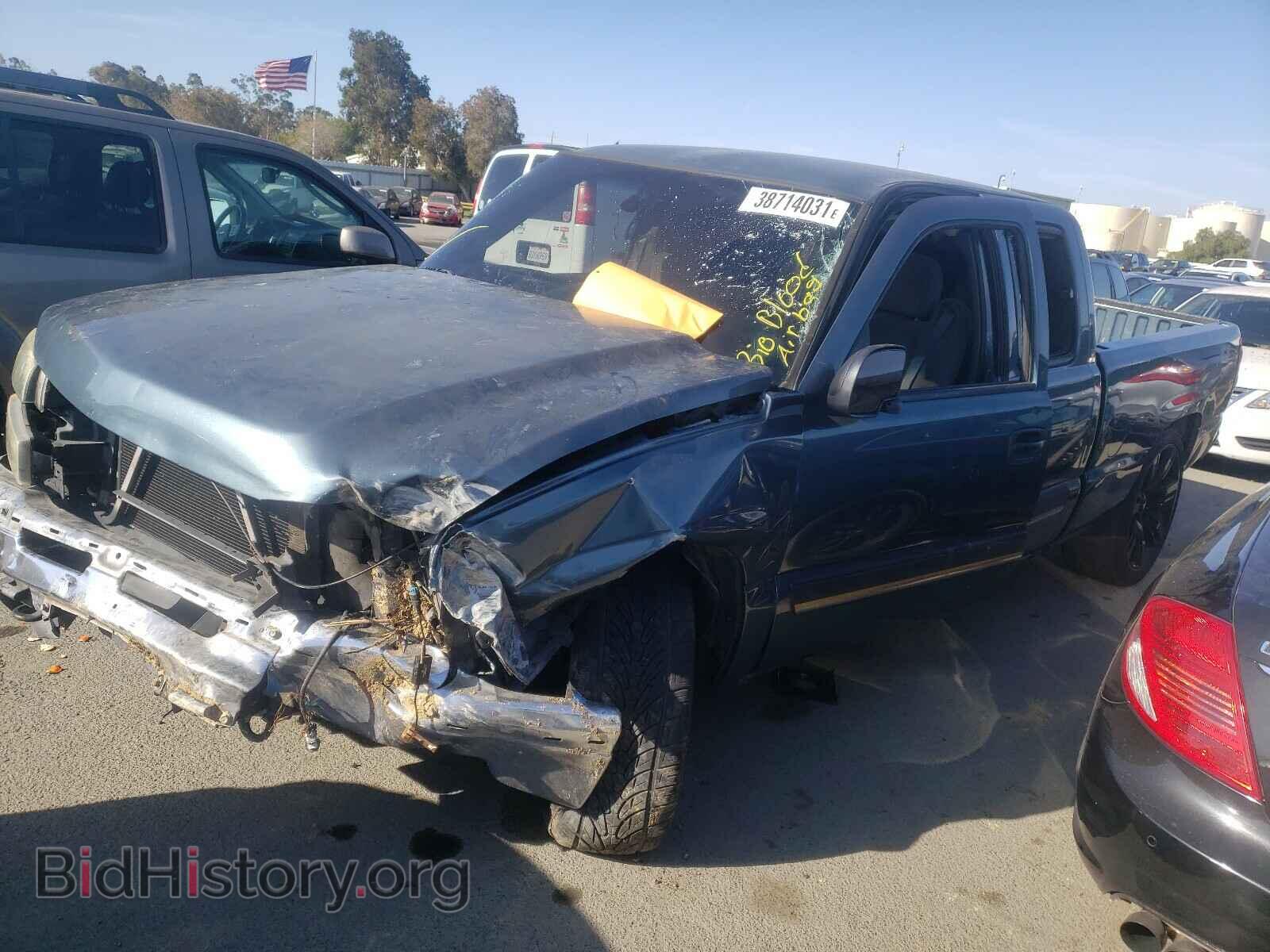 2006 CHEVROLET SILVERADO - VIN: 1GCEC19V16Z163052 - Фото 2