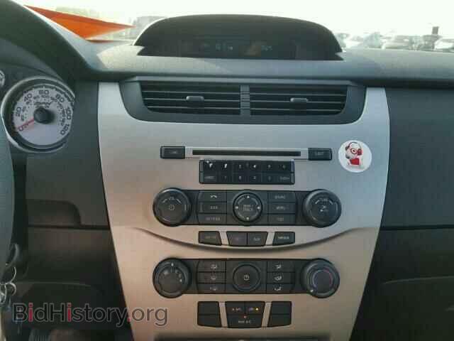 2009 FORD FOCUS - VIN: 1FAHP35N99W202209 - Фото 9