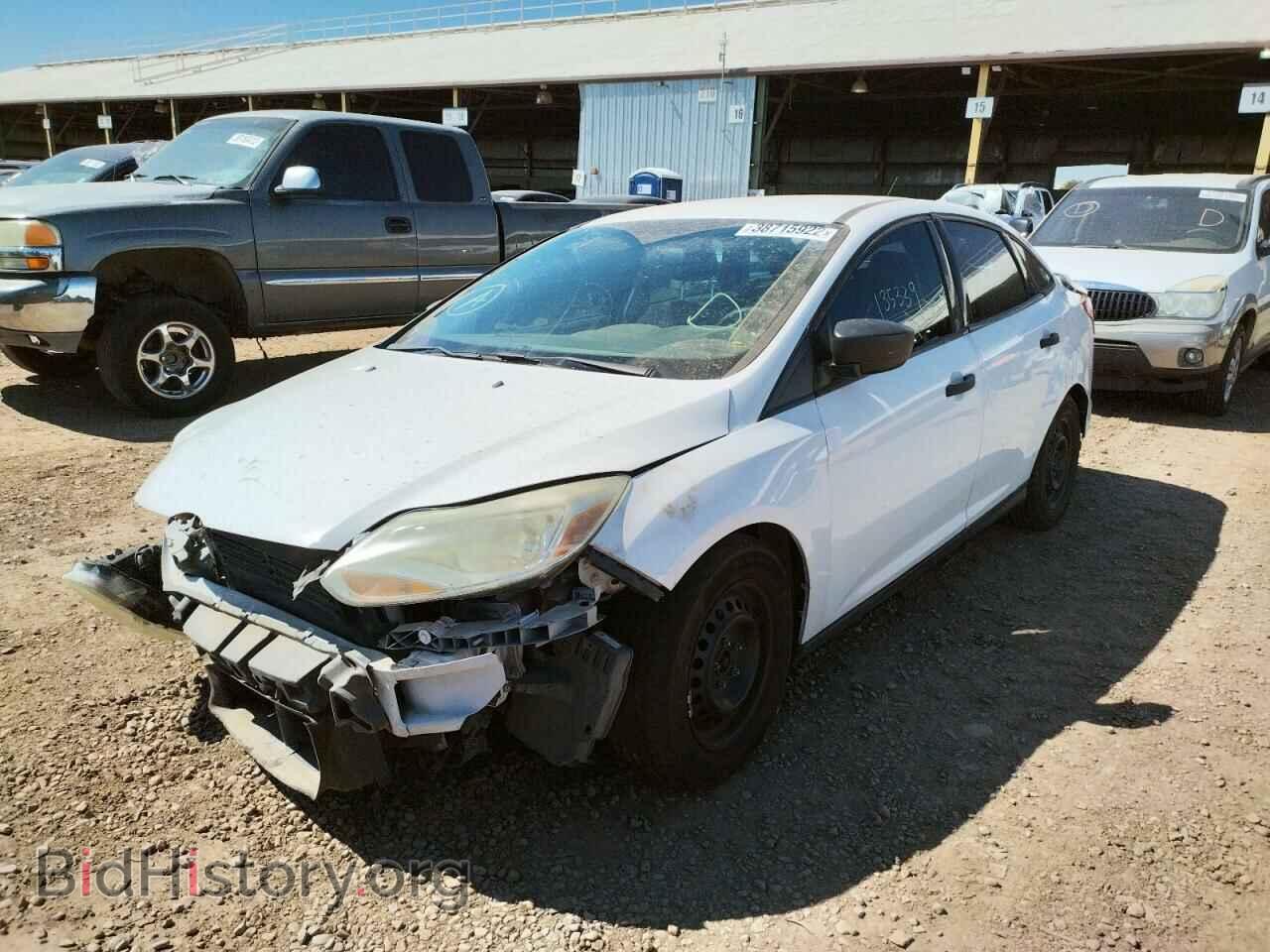 2014 FORD FOCUS - VIN: 1FADP3E25EL282849 - Фото 2
