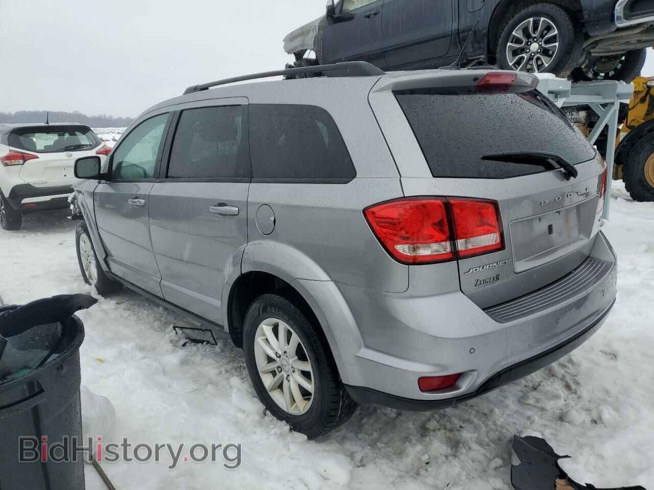 2017 DODGE JOURNEY - VIN: 3C4PDCBBXHT590211 - Photo 2