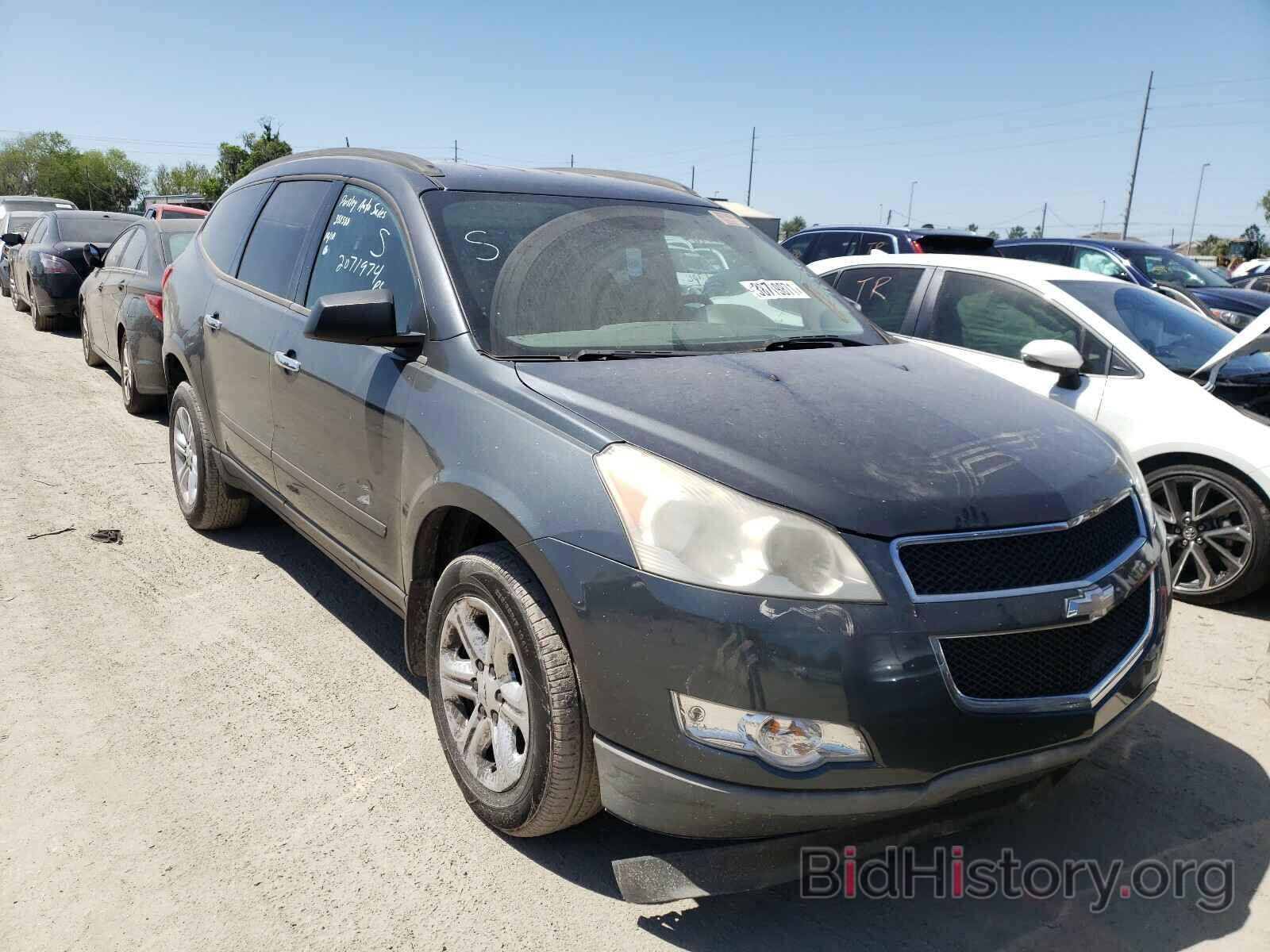 Фотография 1GNKREED6BJ359588 - CHEVROLET TRAVERSE 2011