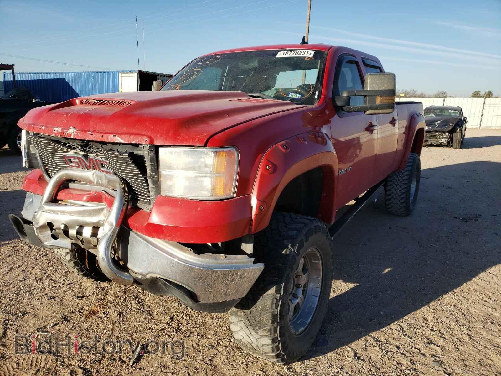 2011 GMC SIERRA - VIN: 1GT121C86BF260523 - Фото 2