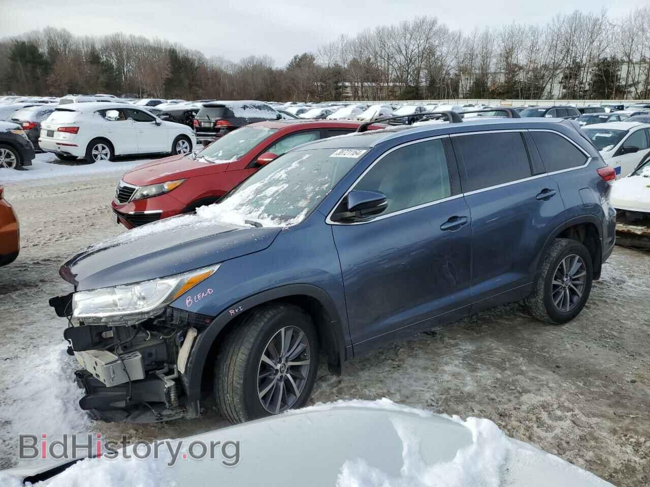 Фотография 5TDJZRFH1JS862962 - TOYOTA HIGHLANDER 2018