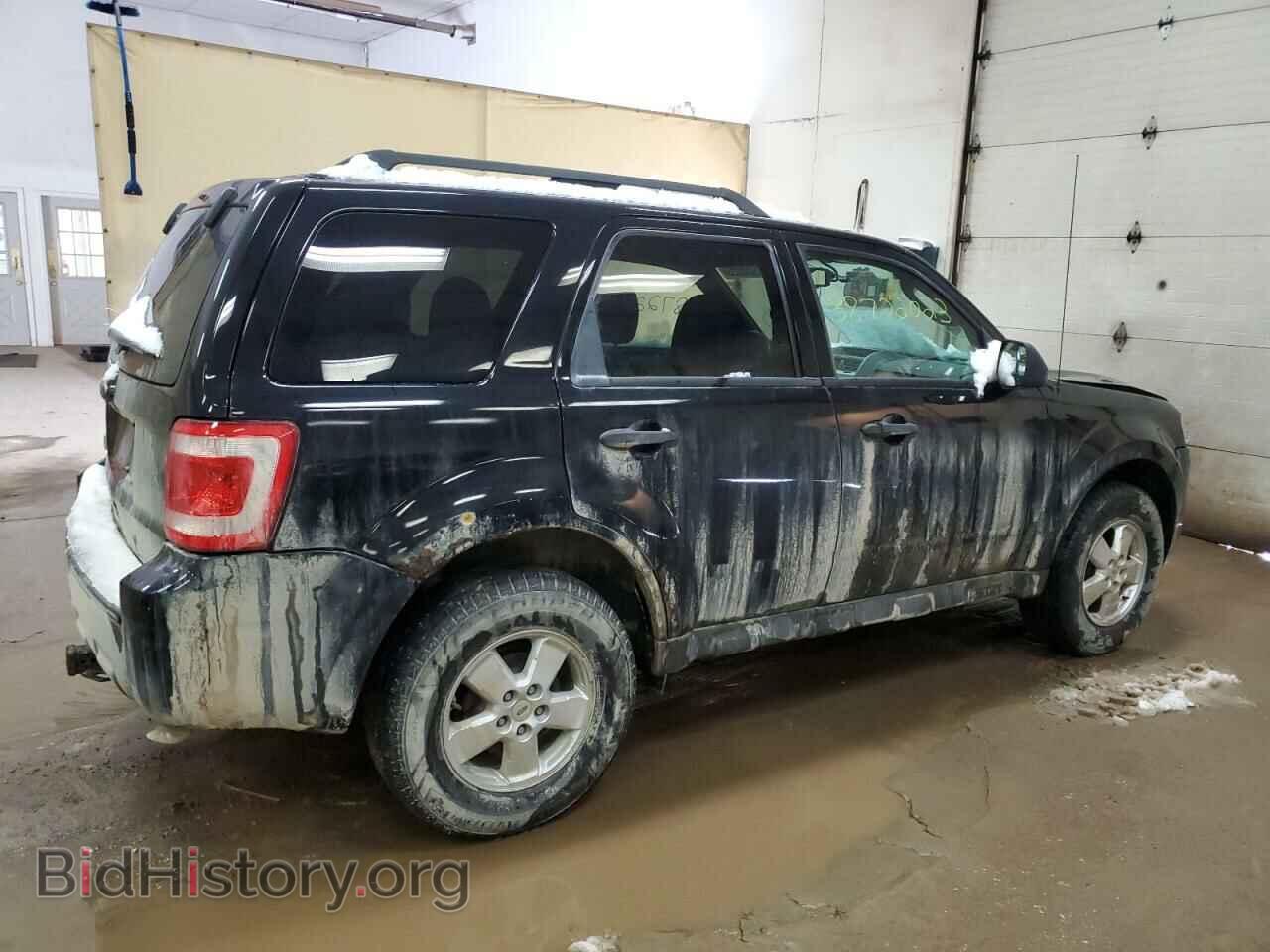 2010 FORD ESCAPE - VIN: 1FMCU0D76AKC74040 - Фото 3
